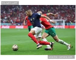 40岁法国门将曼丹达退役，是第四位挂靴的2018世界杯冠军球员