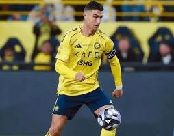 马克西轰下35分却险成罪人，绝杀三不沾队友帮他完成救赎