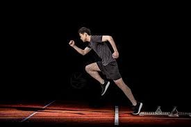 国米2-0拉齐奥全队评分：博尼8分，劳塔罗、齐沃7.5分